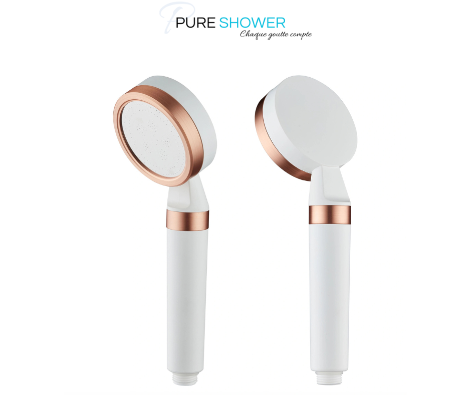 Offrez une douche pure et écologique – Design élégant et filtration optimale Filtre Anti-Chlore : Le filtre intégré capture le chlore, les métaux lourds et autres impuretés, offrant une eau plus douce et moins agressive pour votre peau et vos cheveux.
Écologique et Économique : Réduit l'empreinte écologique en limitant la consommation d'eau tout en vous permettant de profiter d'une douche agréable grâce à une pression d'eau optimale.
Facile à Installer : Compatible avec toutes les installations