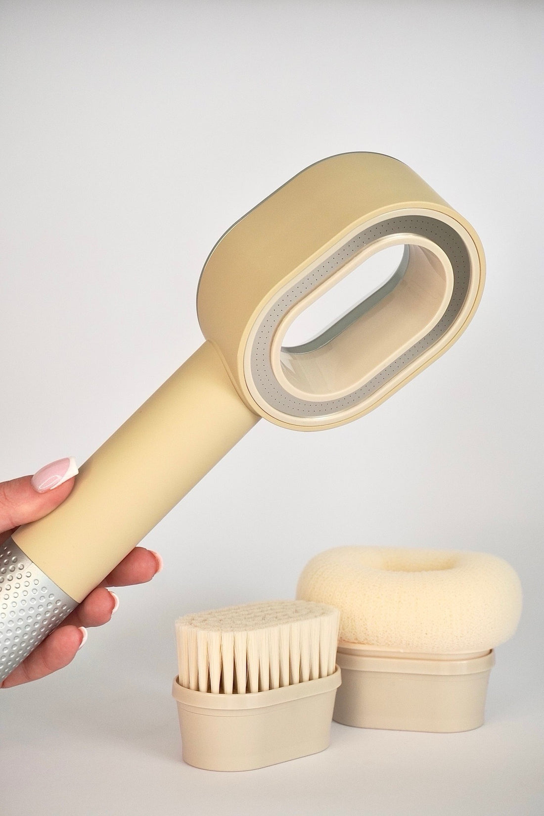 film vidéo du pommeau de douche filtrant pure shower avec filtre ACF et haute pression